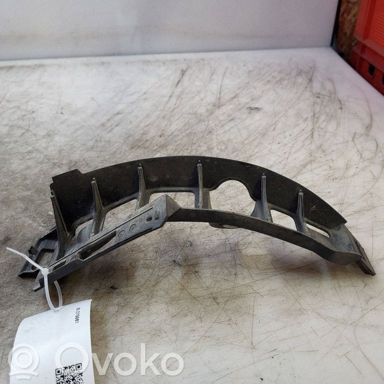 Opel Zafira B Suport montare bară spate 