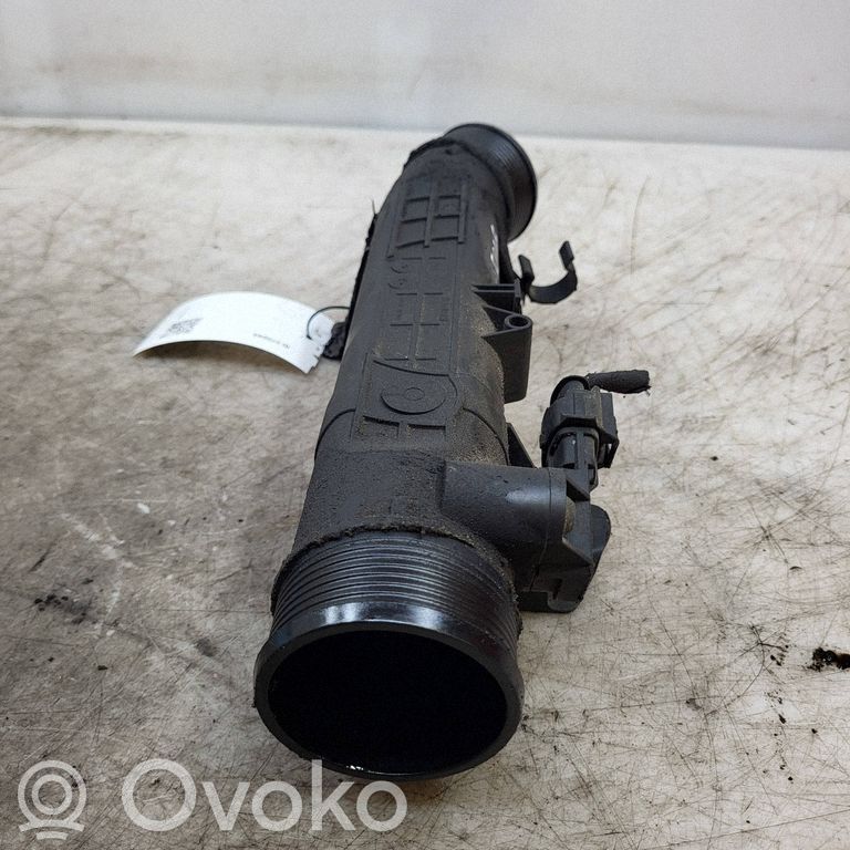 Volvo V60 Tubo flessibile intercooler 