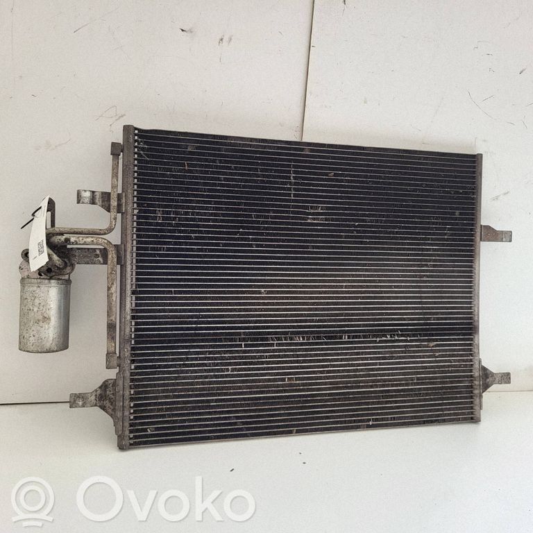 Radiator răcire A/C (condensor)   31332027
