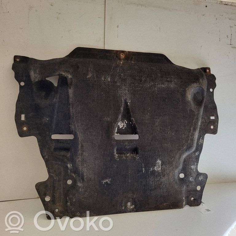 Volvo V60 Engine splash shield/under tray 