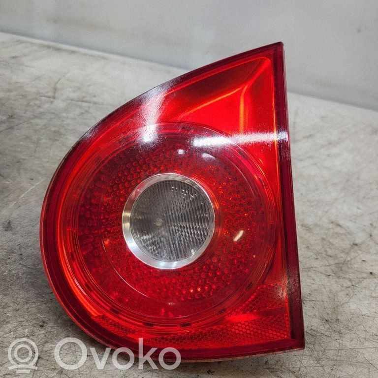 Volkswagen Golf V Luci posteriori del portellone del bagagliaio 
