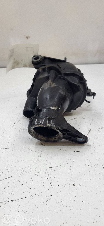 Nissan Qashqai+2 Parte del condotto di aspirazione dell'aria 