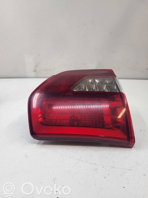 Citroen C5 Lampy tylnej klapy bagażnika 