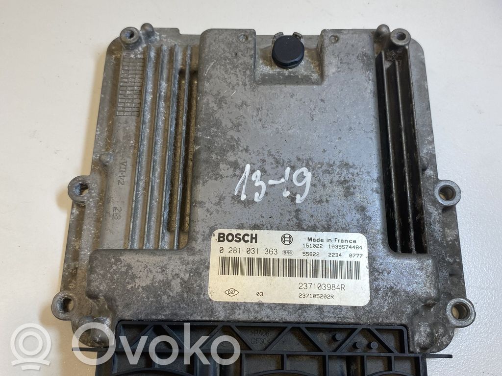 Engine control unit/module   237103984R
