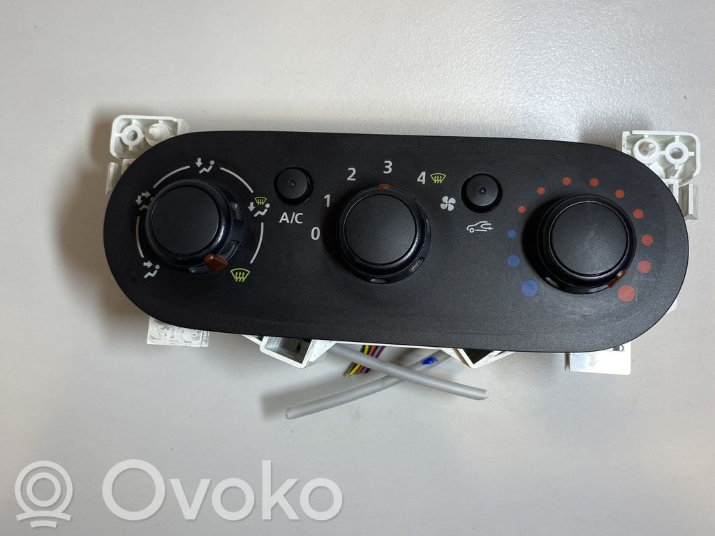 Opel Vivaro Interior fan control switch 