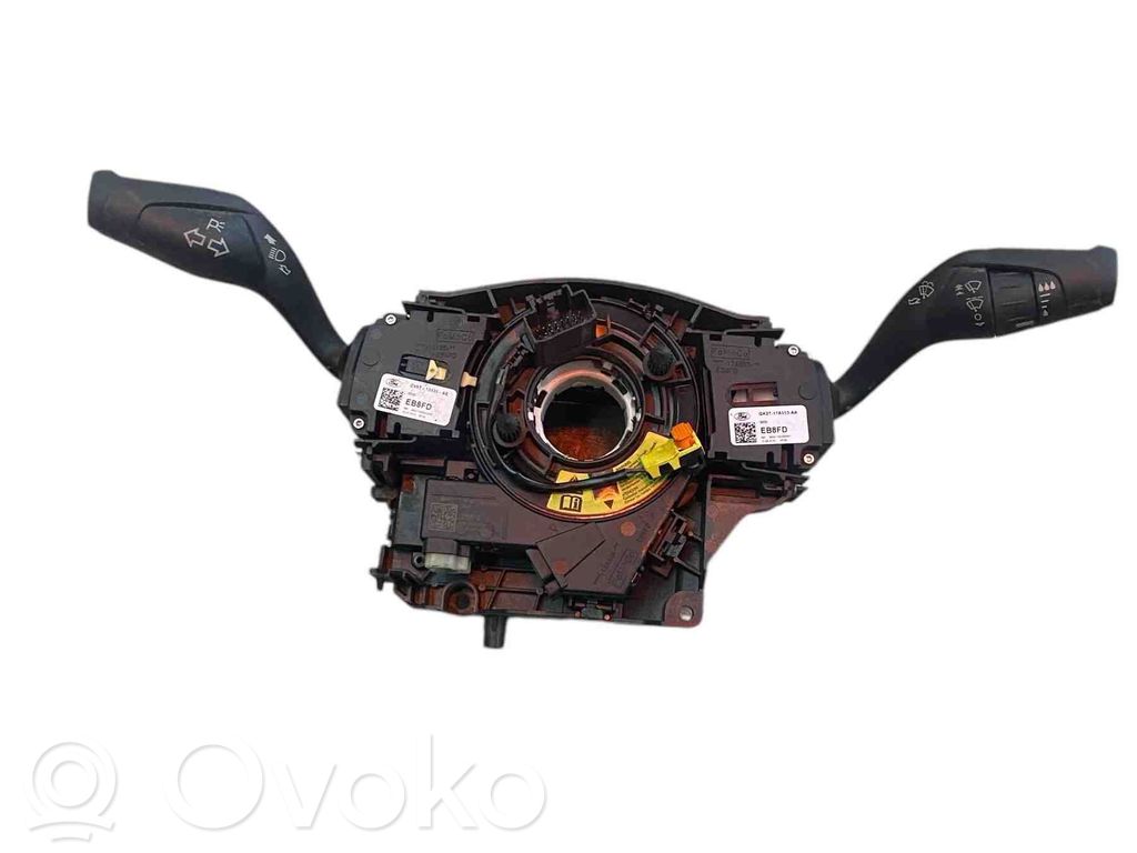 Ford Transit Pagrieziena signālu / lukturu sviria 