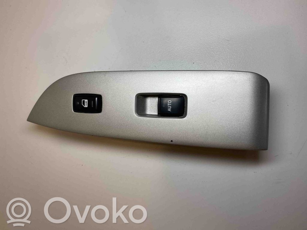 Lexus RX 330 - 350 - 400H Electric window control switch 