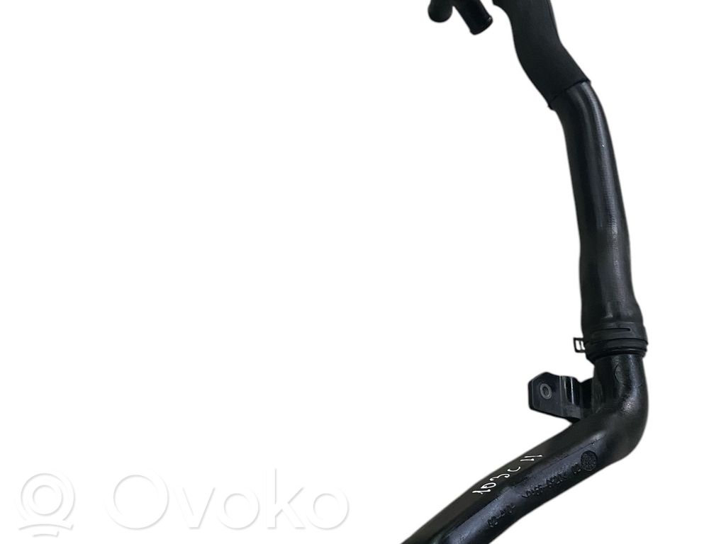 Engine coolant pipe/hose   924104