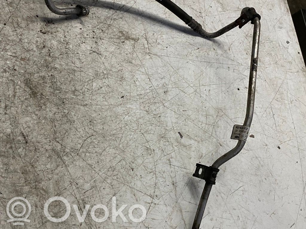 Ilmastointilaitteen putki (A/C)   93868384