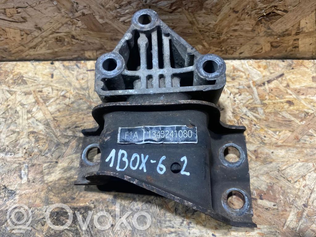 Engine mount bracket   1343241080