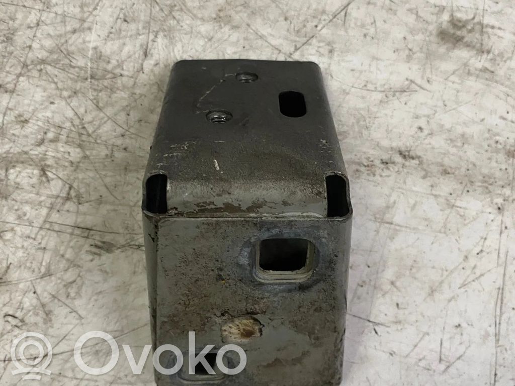 Ford Transit Radiator support slam panel bracket 