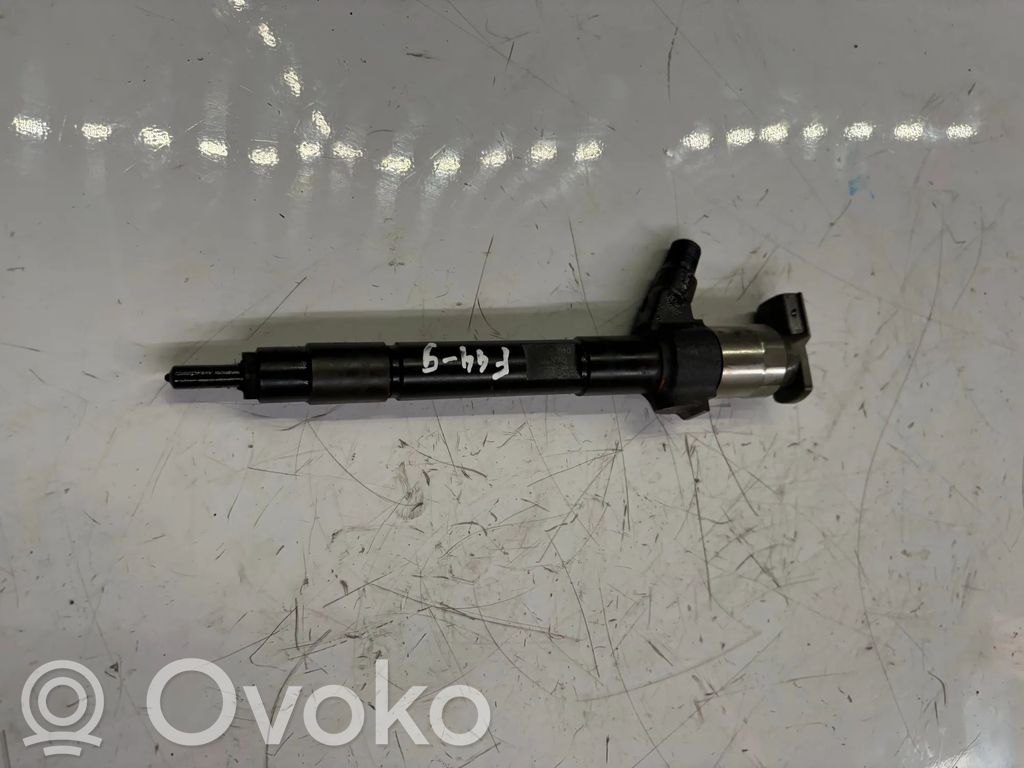 Mitsubishi L200 Inyector de combustible 