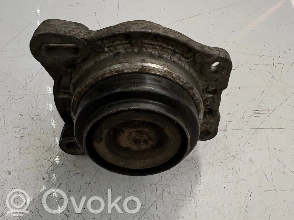 Ford Transit Engine mount bracket 