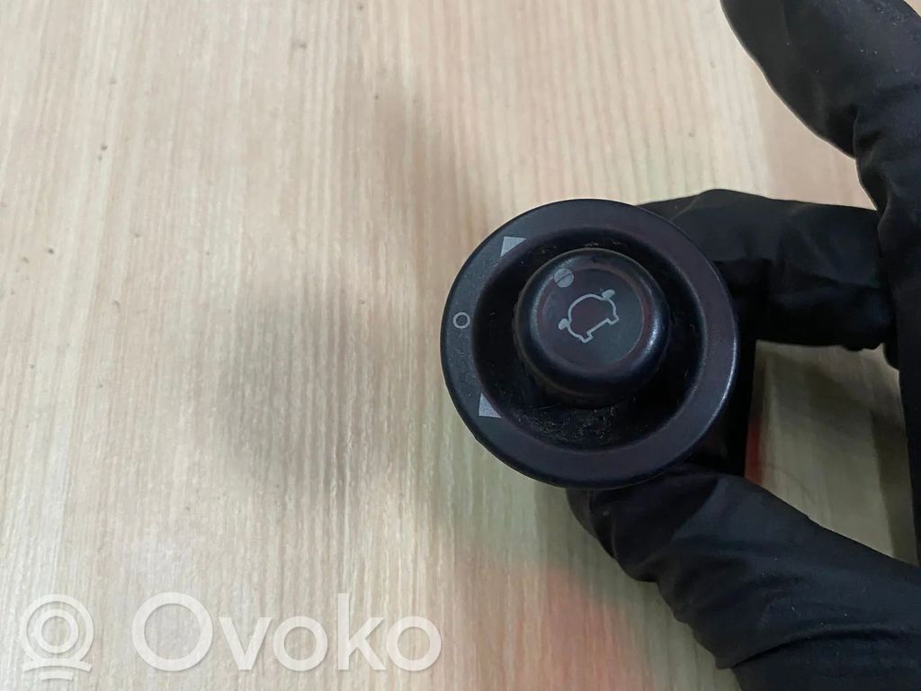 Sivupeilin kytkin   CA6T17B676AA