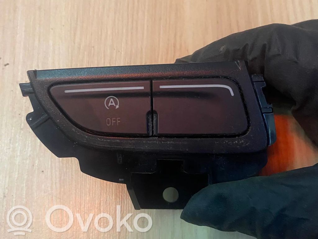 Ford Transit Custom A set of switches 