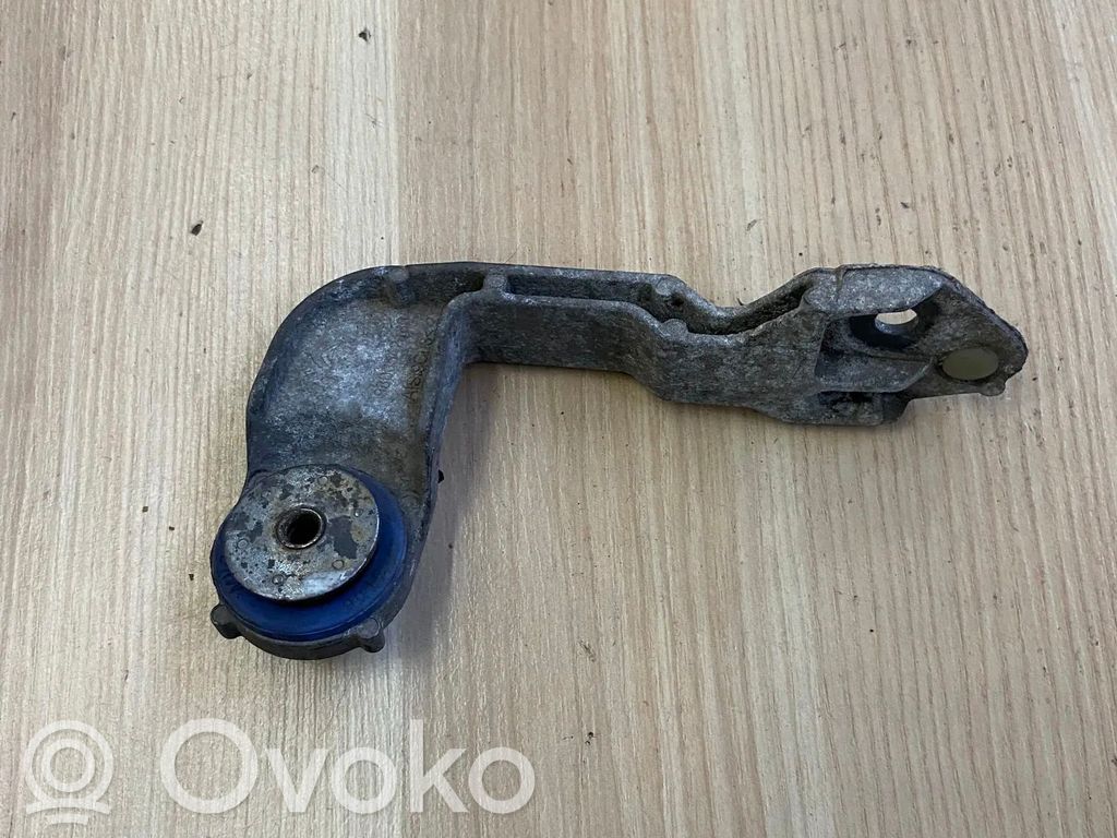 Peugeot Expert Support, fixation radiateur 