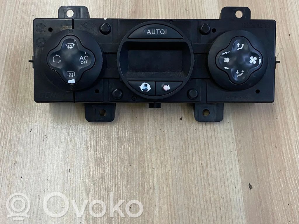 Renault Master III Climate control unit 