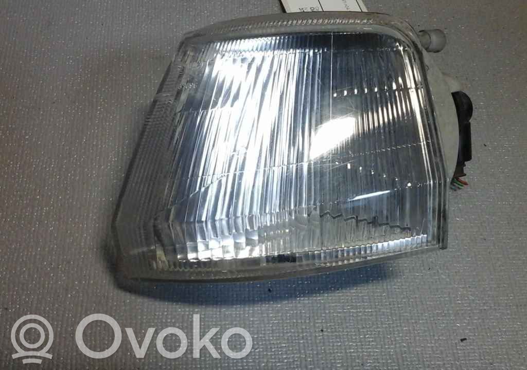 Peugeot 106 Kierunkowskaz przedni 