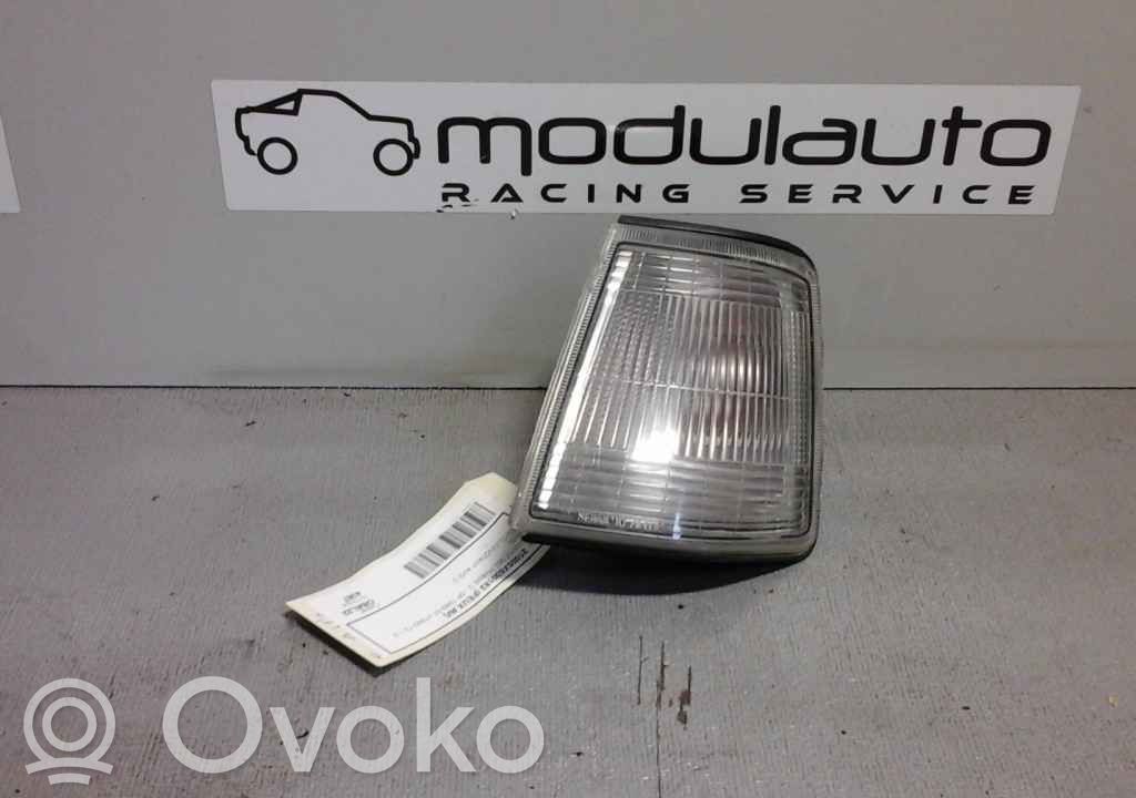 Peugeot 309 Kierunkowskaz przedni 