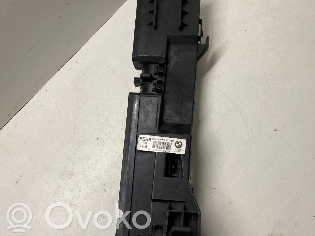 BMW X5 E70 Šoninė dalis radiatorių panelės (televizoriaus) 