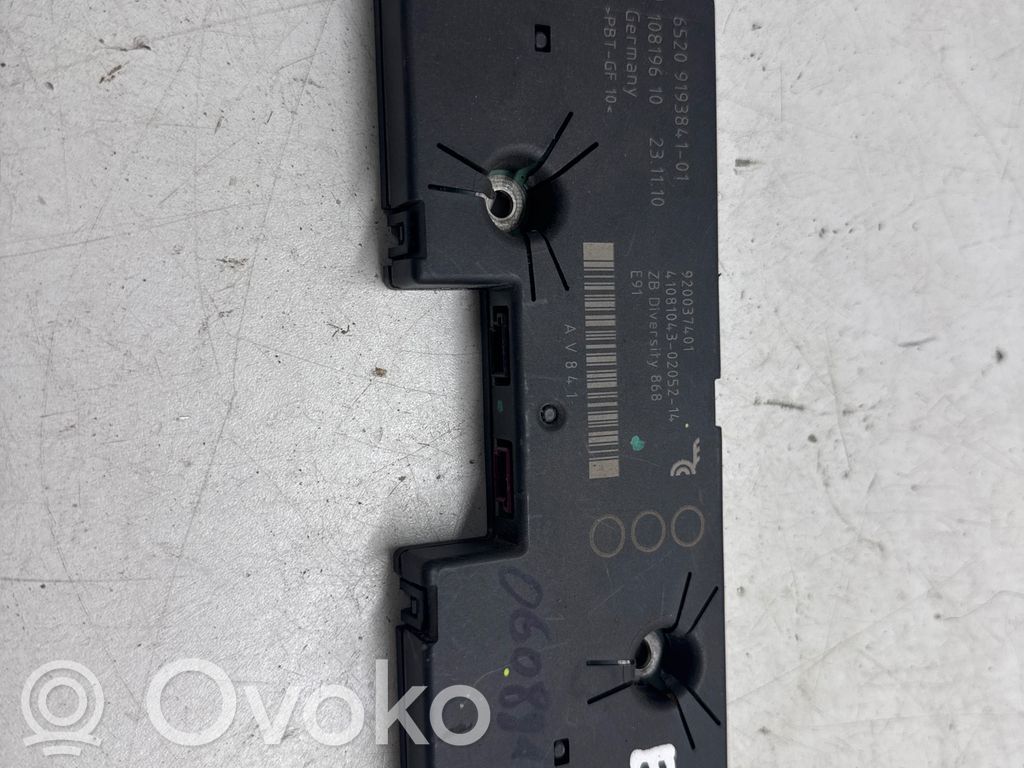 Antenas pastiprinātājs   9193841,920037401,10819610