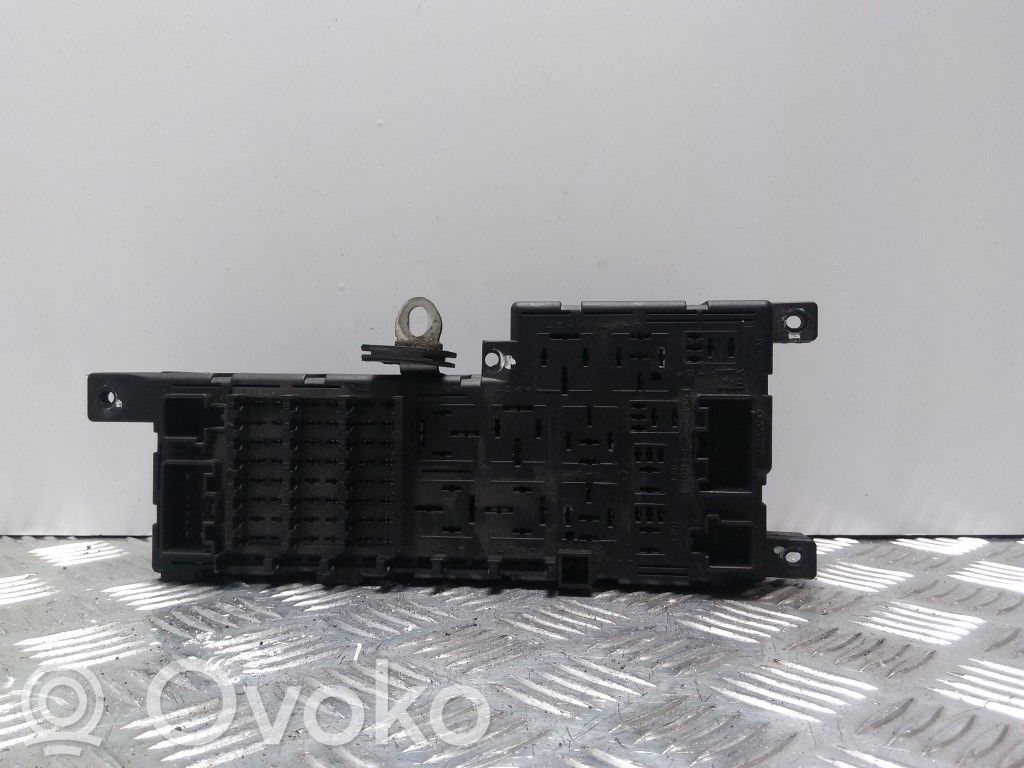 Módulo de fusible   518829106,30728008