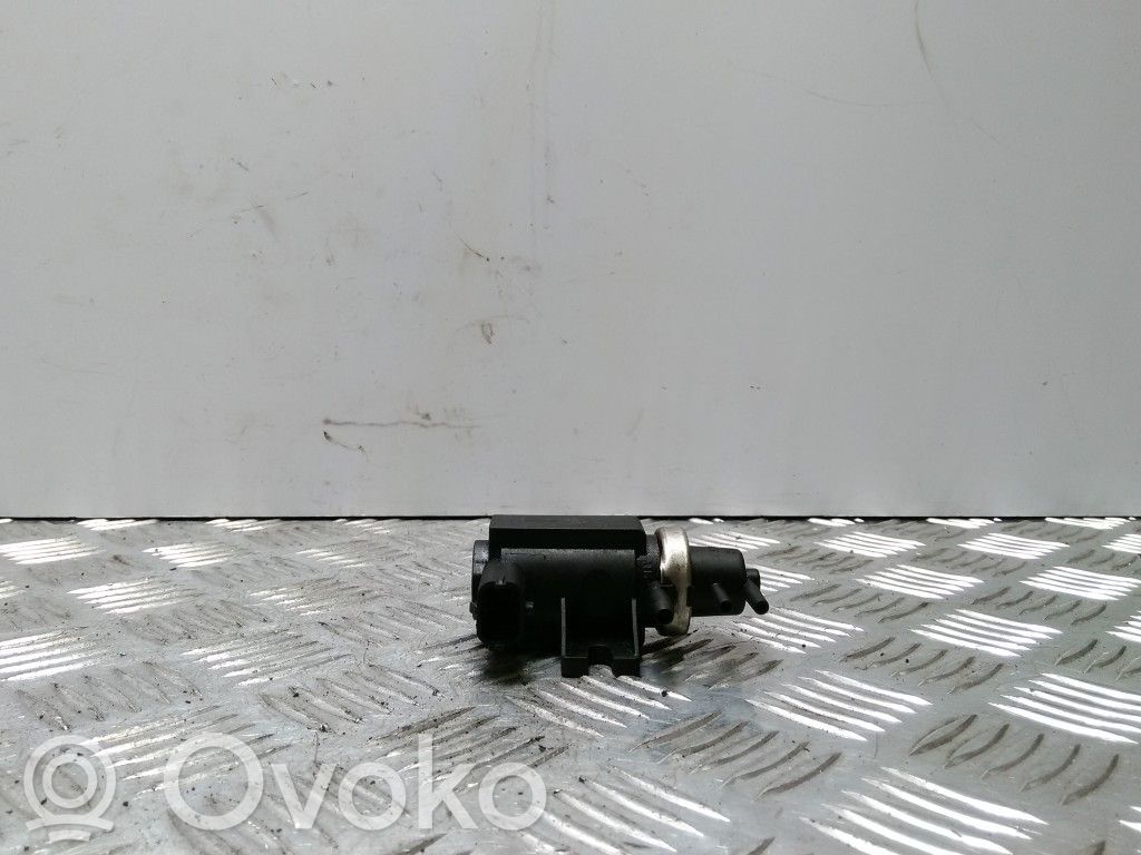 Opel Astra G Soupape à vide 
