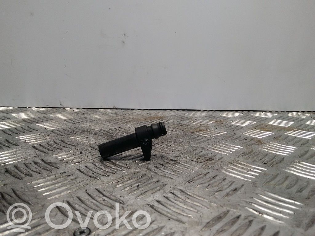 Mercedes-Benz E W210 Crankshaft position sensor 
