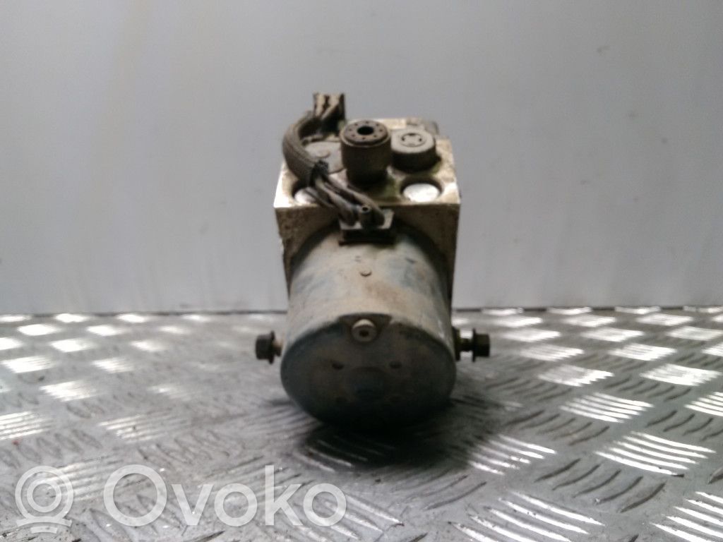 Nissan Patrol 4W60 Pompa ABS 