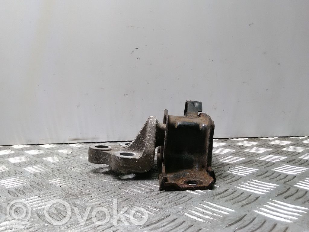 Opel Corsa D Engine mount bracket 