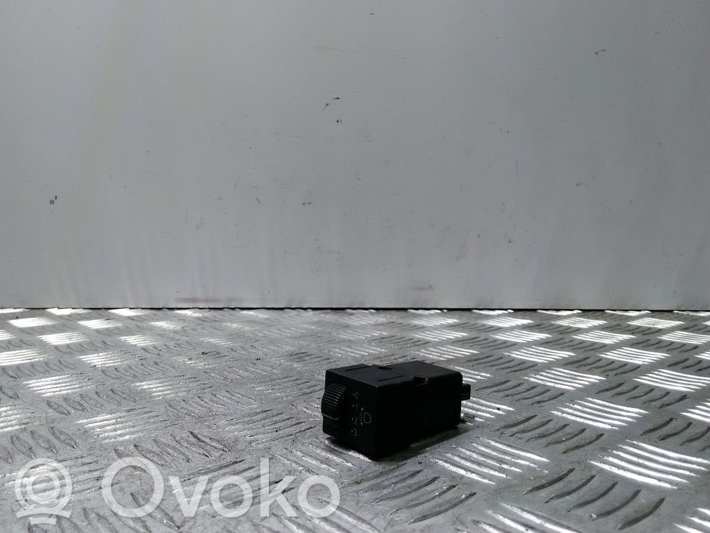 Saab 9000 CS Headlight level height control switch 