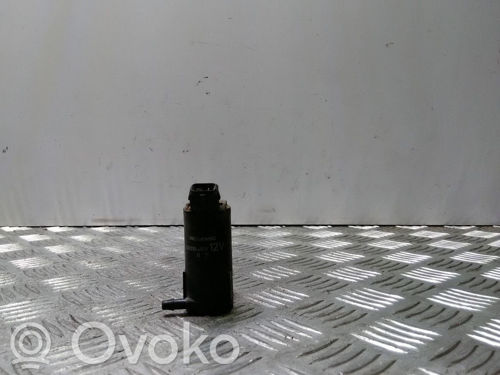Saab 9000 CS Windscreen/windshield washer pump 