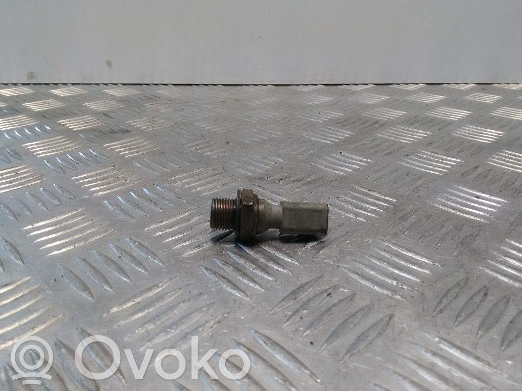 Citroen C5 Tepalo slėgio daviklis 