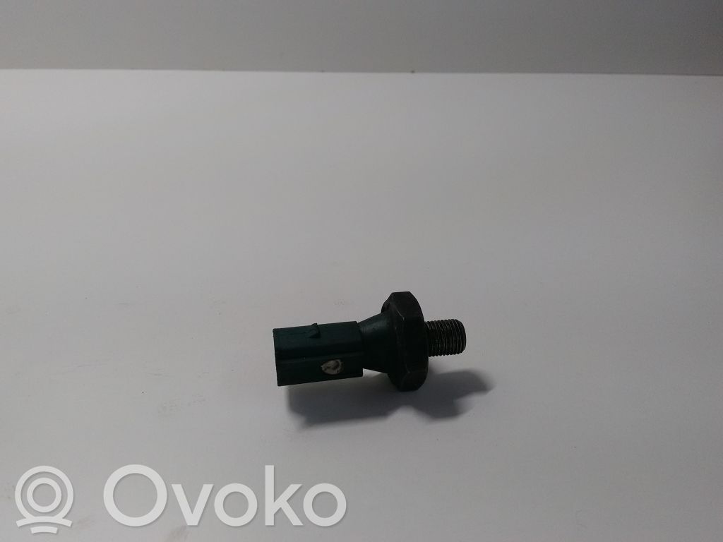 Volkswagen Polo IV 9N3 Öljynpaineanturi 
