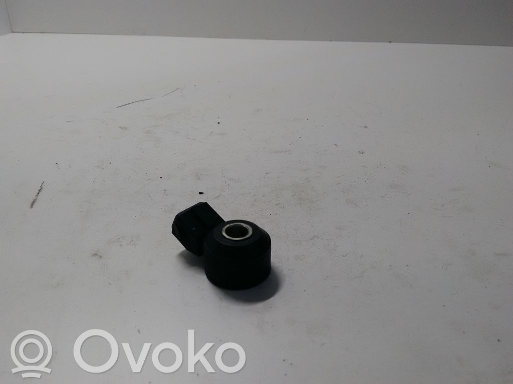 Nissan Primera Detonacinis daviklis 