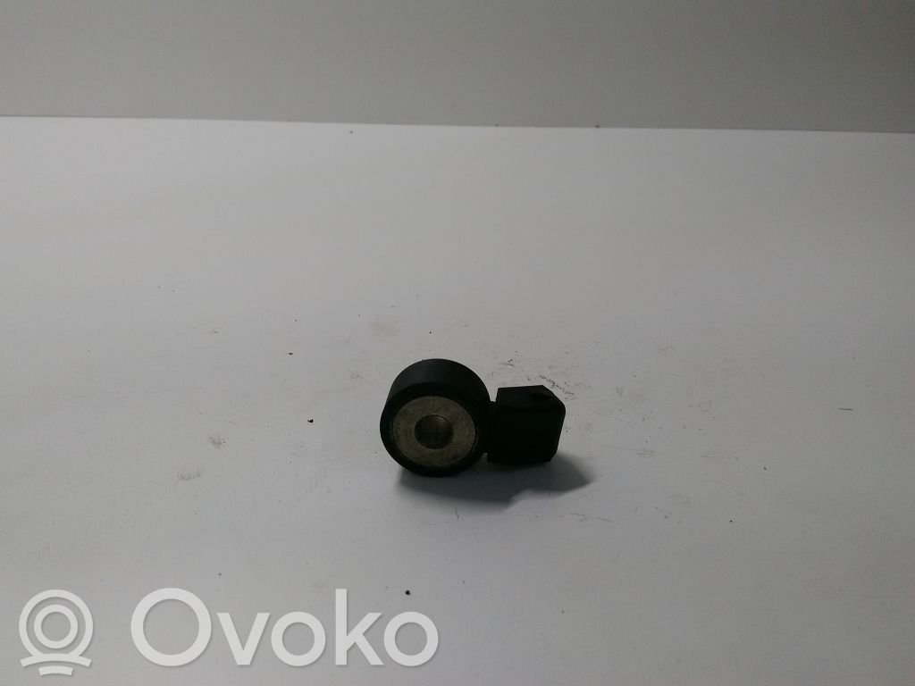 Nissan Primera Detonacinis daviklis 