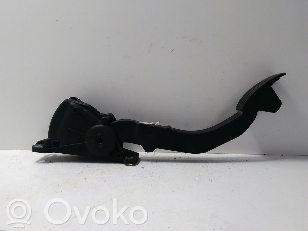 Ford Focus C-MAX Pedał gazu / przyspieszenia 