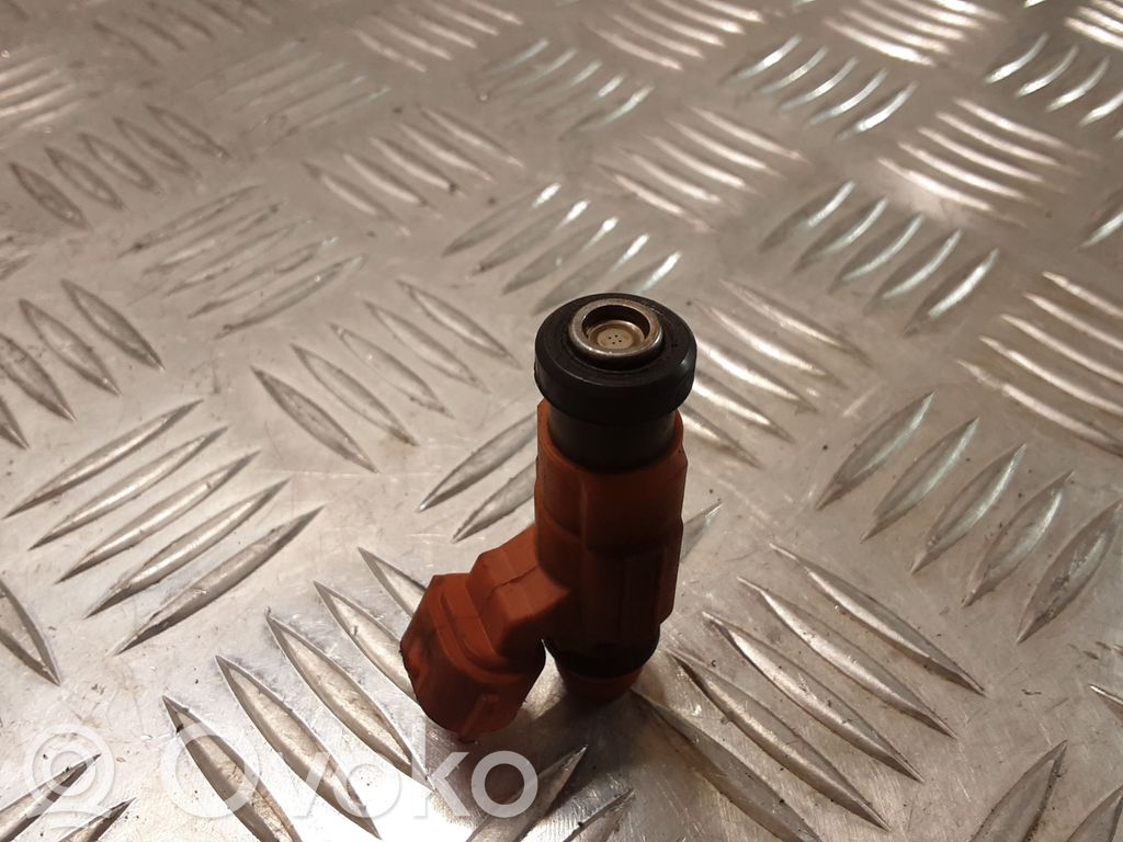 Mitsubishi Carisma Inyector de combustible 