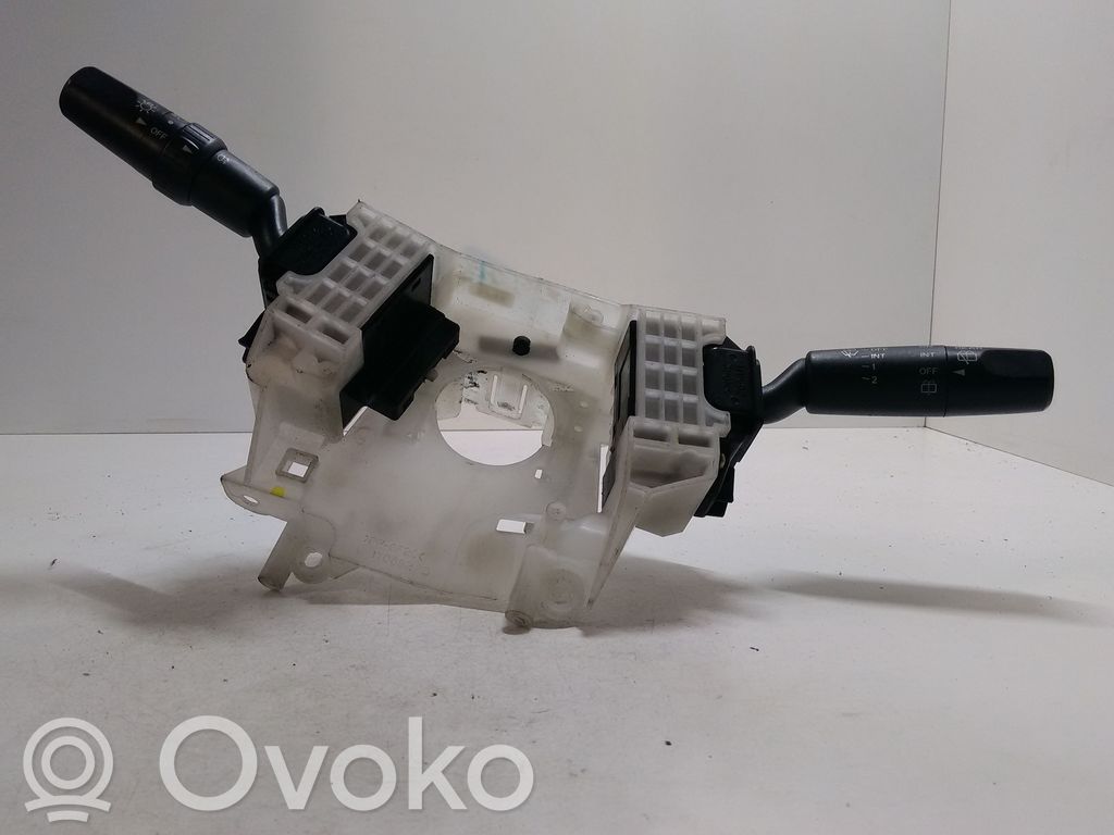 Mazda 3 I Wiper turn signal indicator stalk/switch 