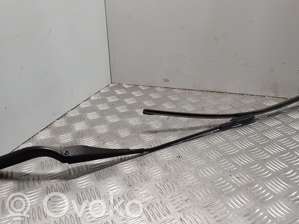 BMW 1 E81 E87 Wischerarm vorne 