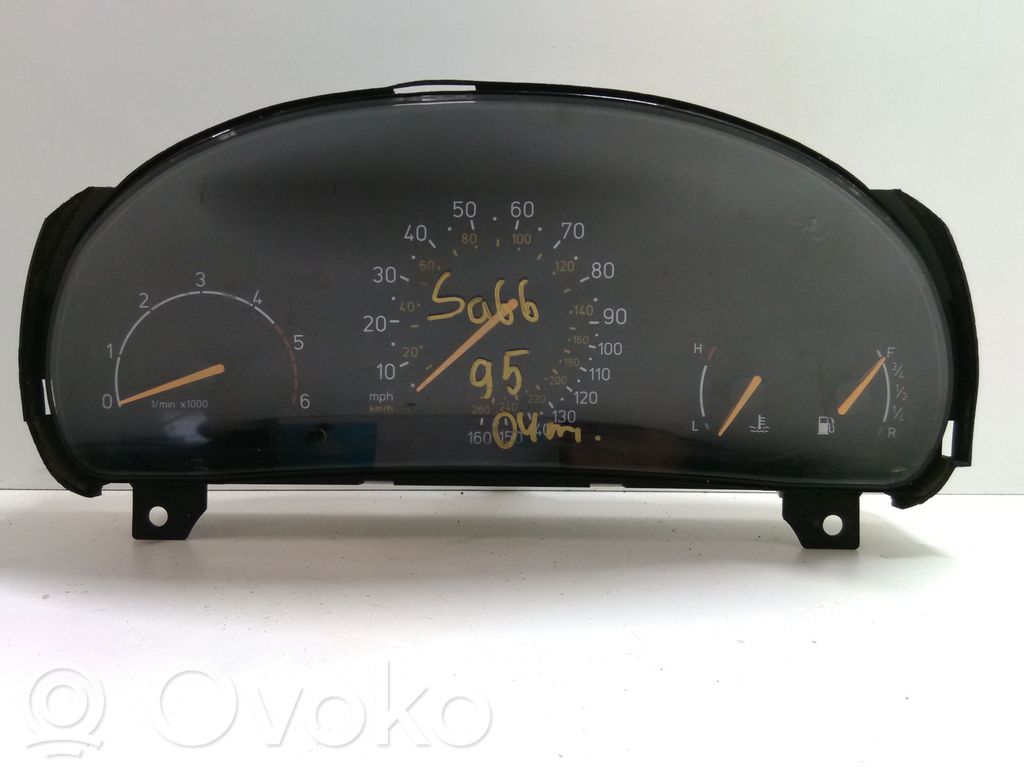 Saab 9-5 Speedometer (instrument cluster) 