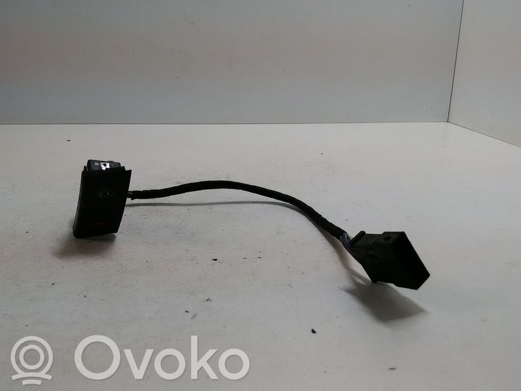 Audi A6 S6 C5 4B Central locking switch button 
