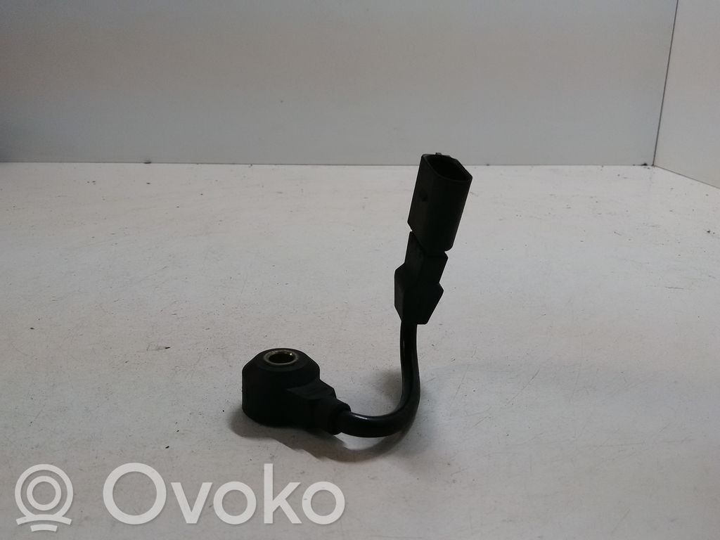 Volkswagen Golf IV Sensor de petardeo del motor 