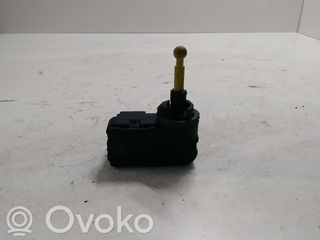 Opel Corsa C Scheinwerferstellmotor 