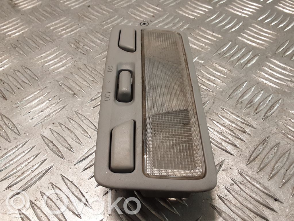 Mitsubishi Pajero Luz del asiento delantero 