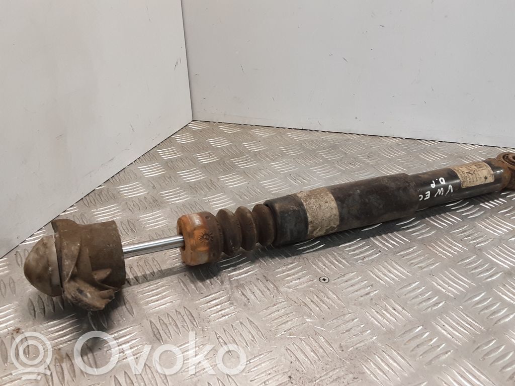 Volkswagen Eos Stoßdämpfer hinten 