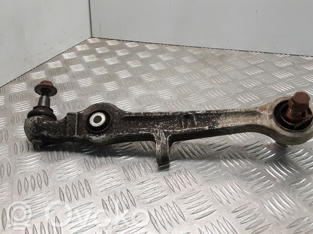 Audi A4 S4 B7 8E 8H Svira 