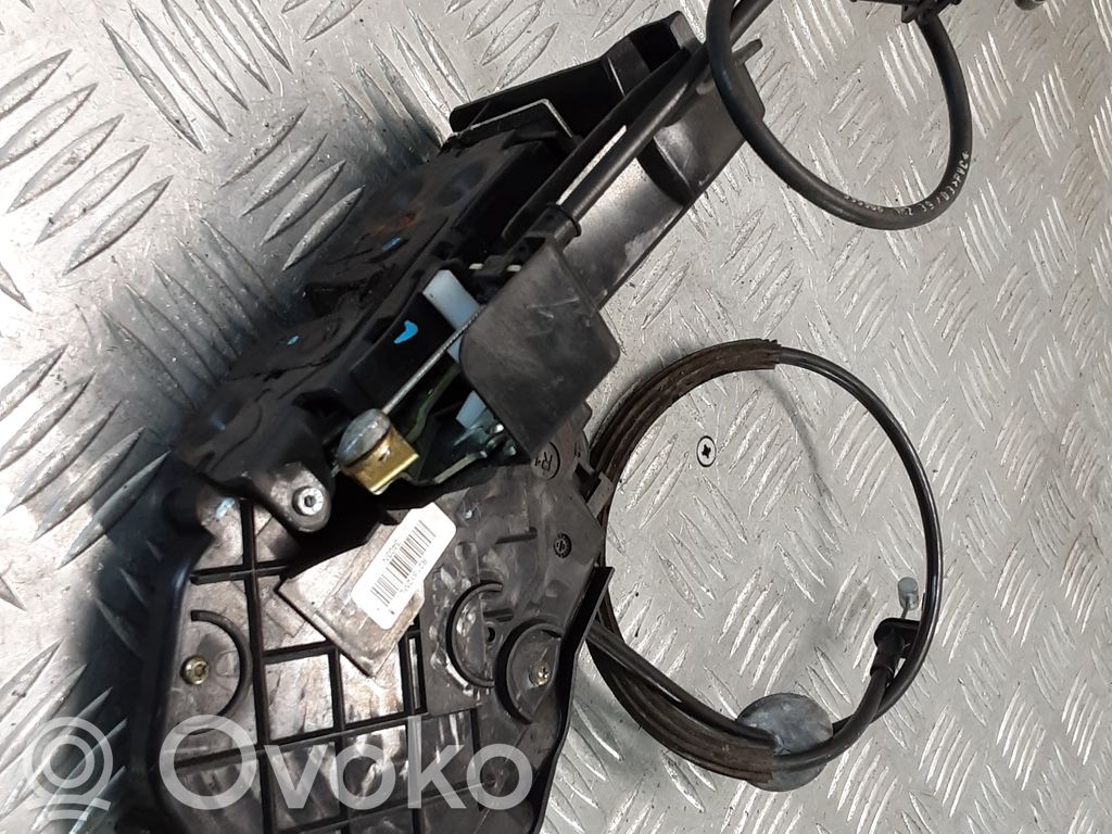 Ford Focus C-MAX Front door lock 