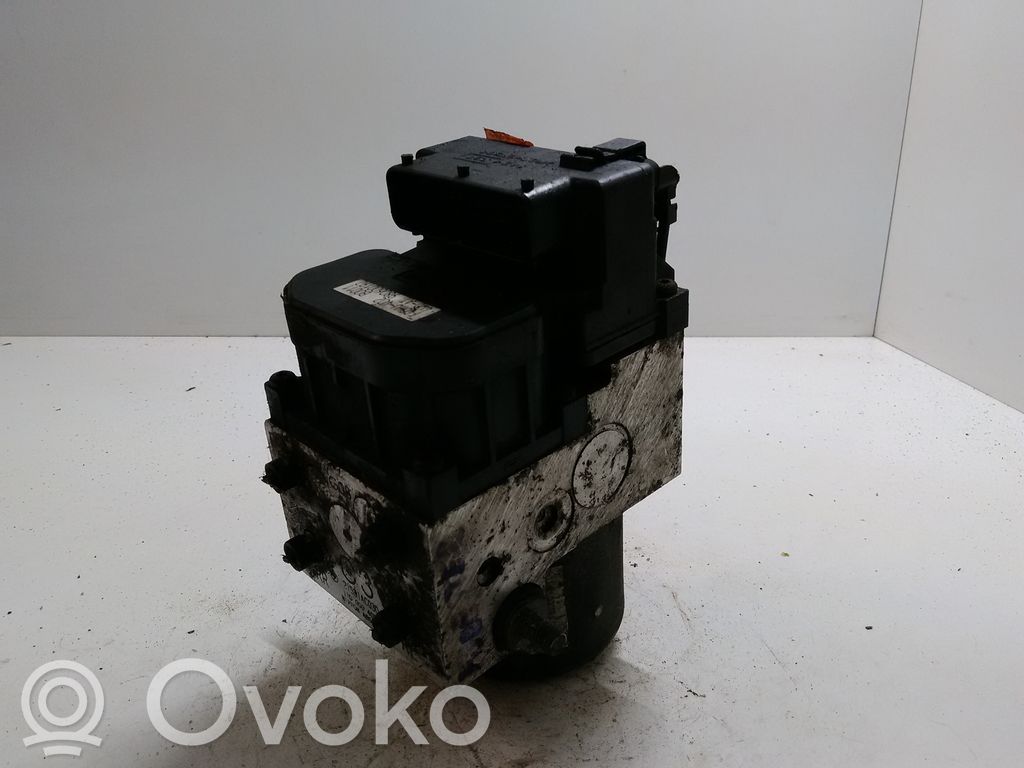 Subaru Forester SF Блок ABS 