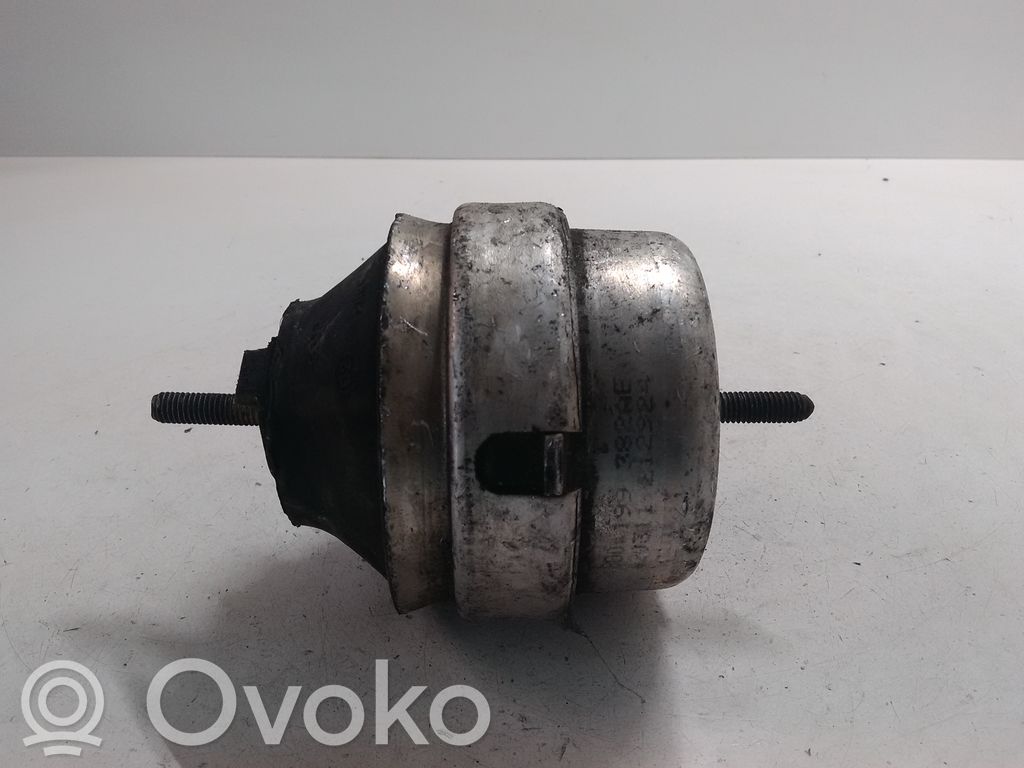 Audi A4 S4 B6 8E 8H Engine mount bracket 